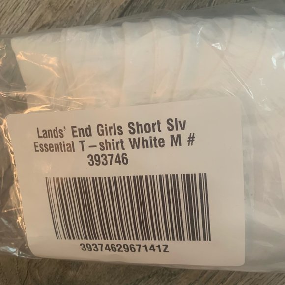 NWT LANDS' END GIRLS SHORT SLEEVE ESSENTIAL T-SHIRT WHITE MEDIUM (10-12 YEARS) - Picture 4 of 5